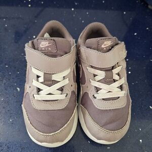 Nike Kids Sneakers - Purple and White Toddler Sz 9